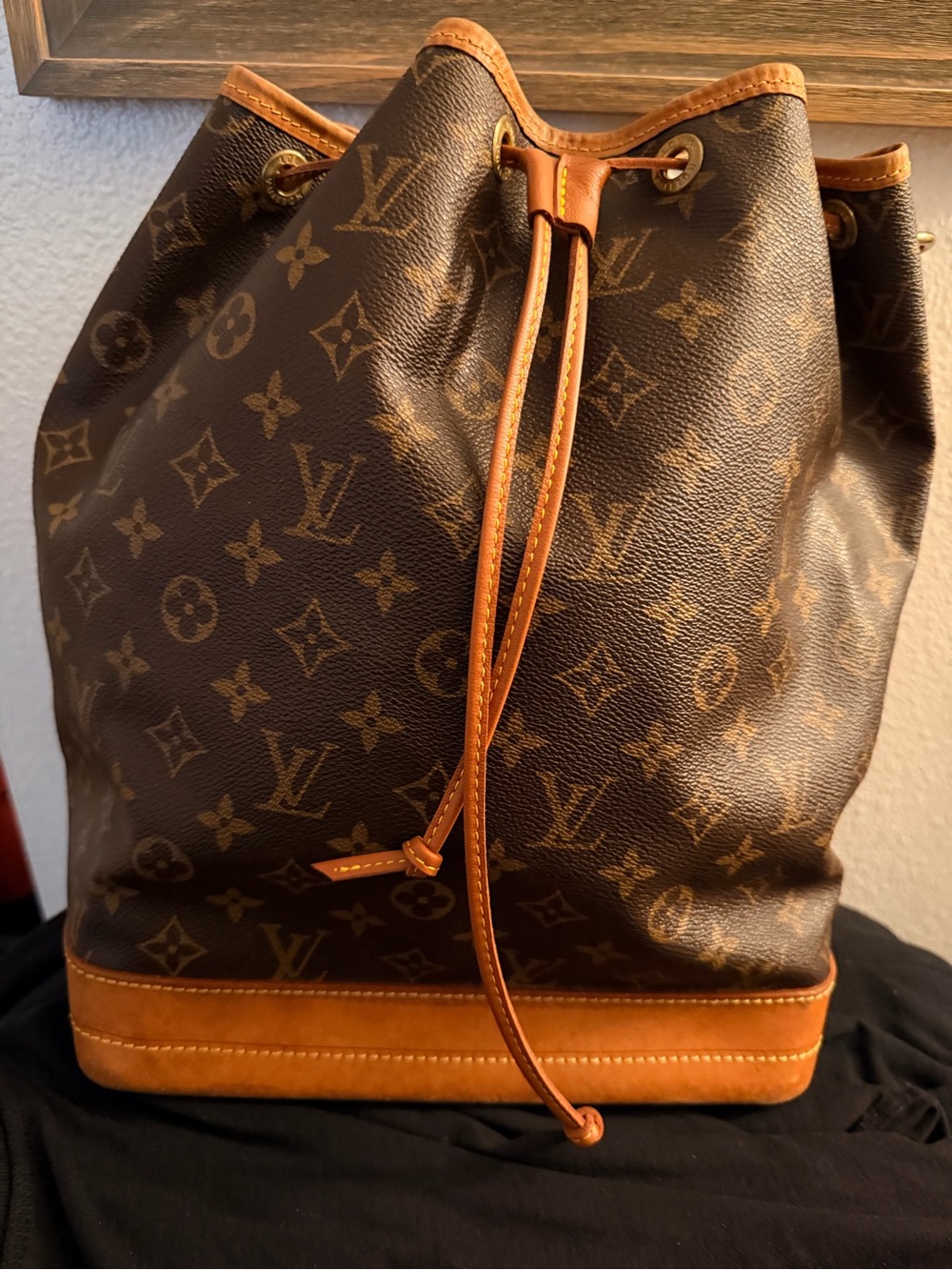 Louis Vuitton Monogram Canvas Drawstring Bucket Bag Neo Noe GM vintage - Picture 3 of 12